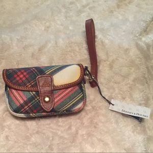 Dooney & Bourke Wristlet